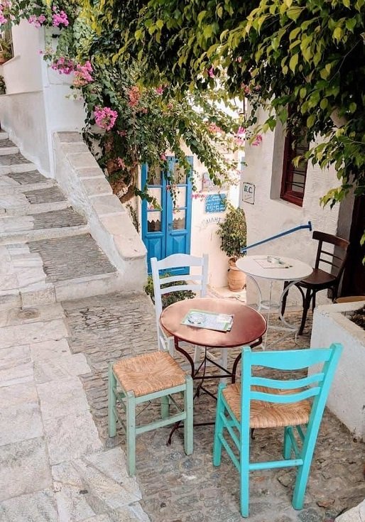 Ano Syros Cafe Corner