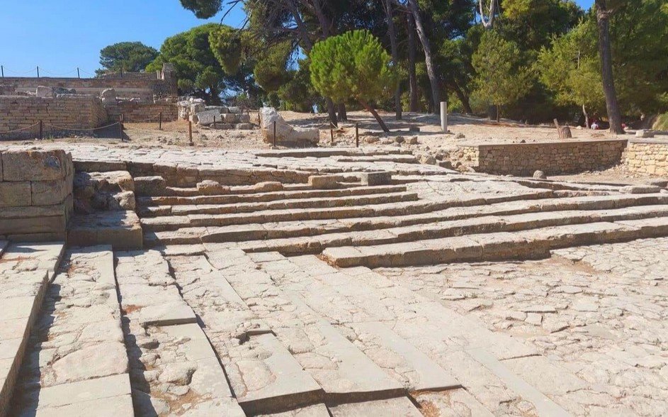 Knossos Theatre and Royal Road