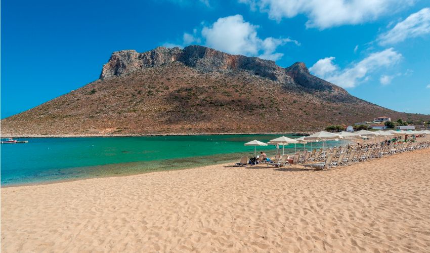 Stavros Beach is perfect for young children