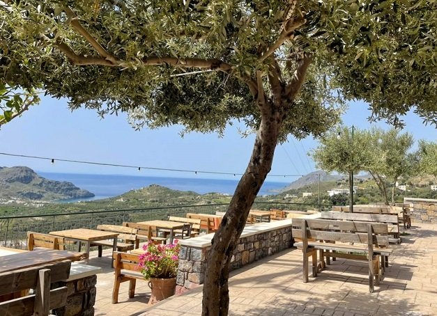 Dine looking over the bay of Plakias